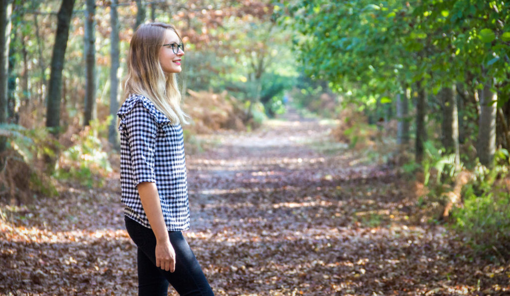 blouse brune delphine et morissette