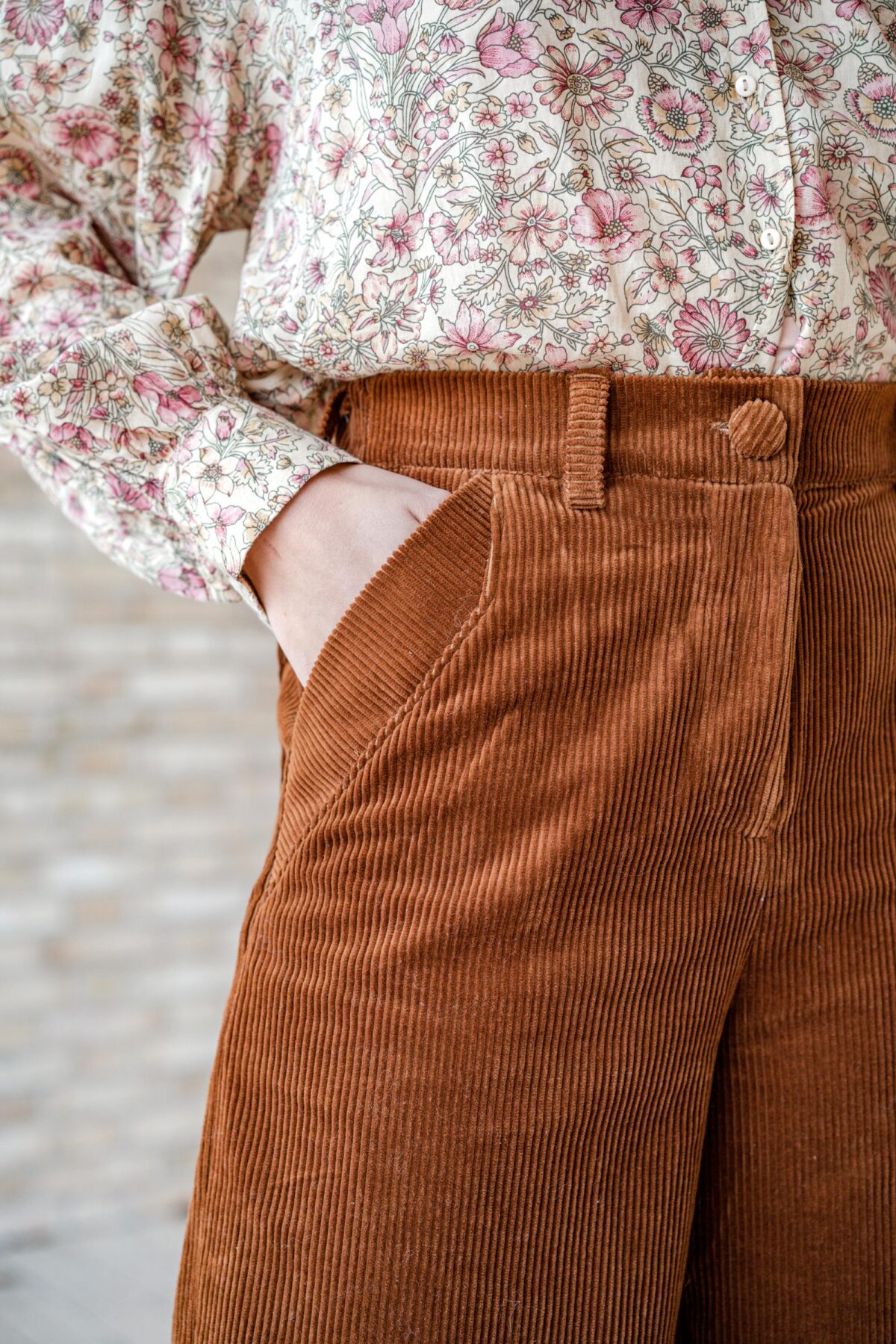 Patron pochette pantalon femme classique à coudre soi-même