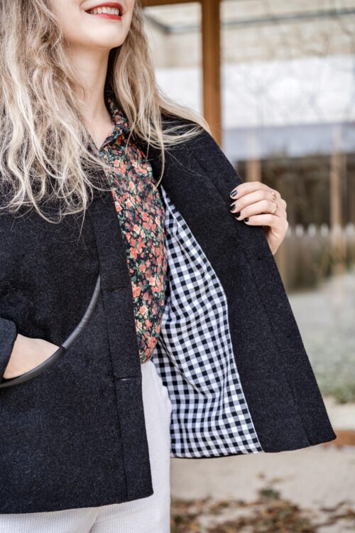 Patron PDF manteau court femme en lainage pour l’hiver